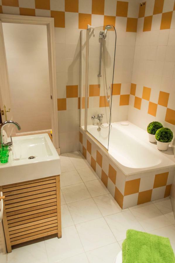 For You Rentals Centro De Madrid Apartment Temporal Lm7 Exteriör bild